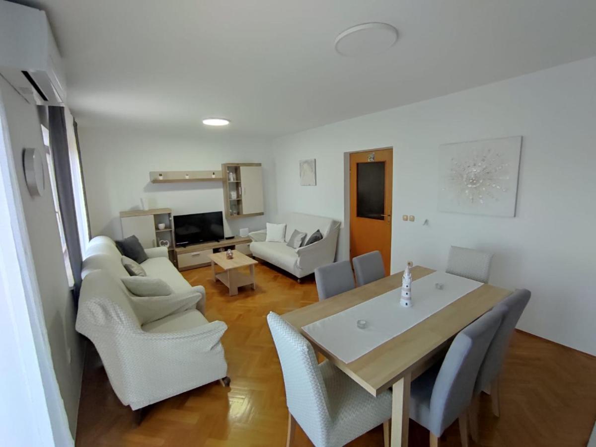 House Silva Apartman Podstrana Kültér fotó
